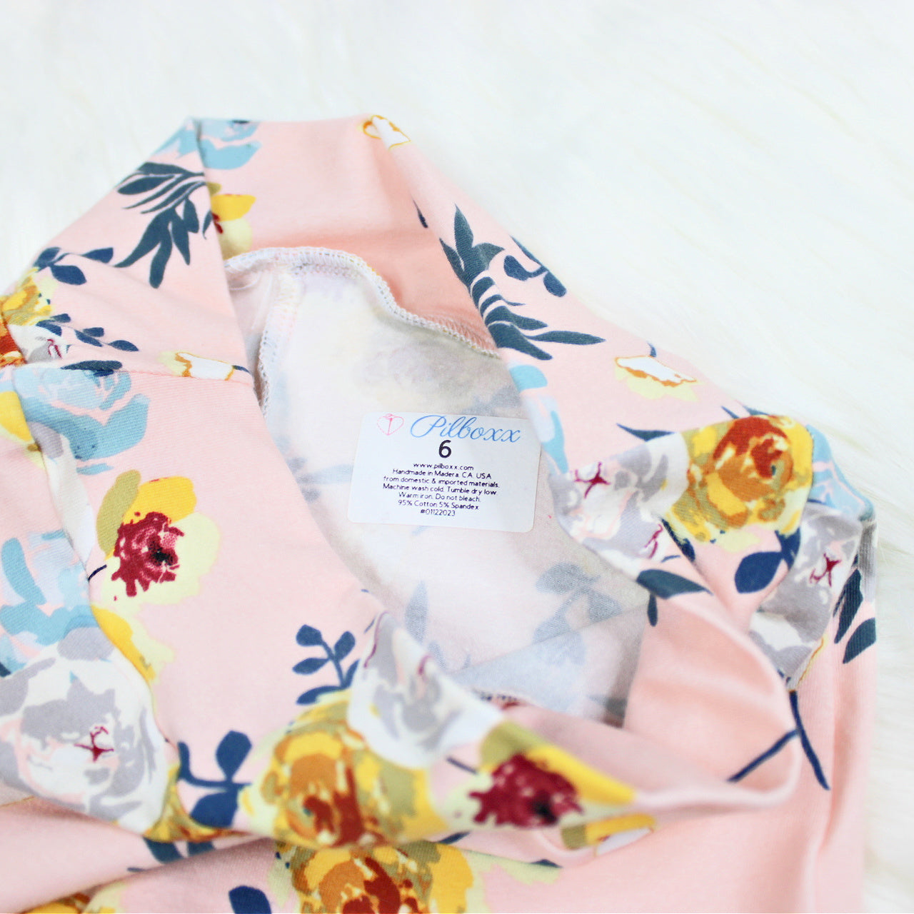 Retro Flower Flare Leggings for Girls, Pink or Blue