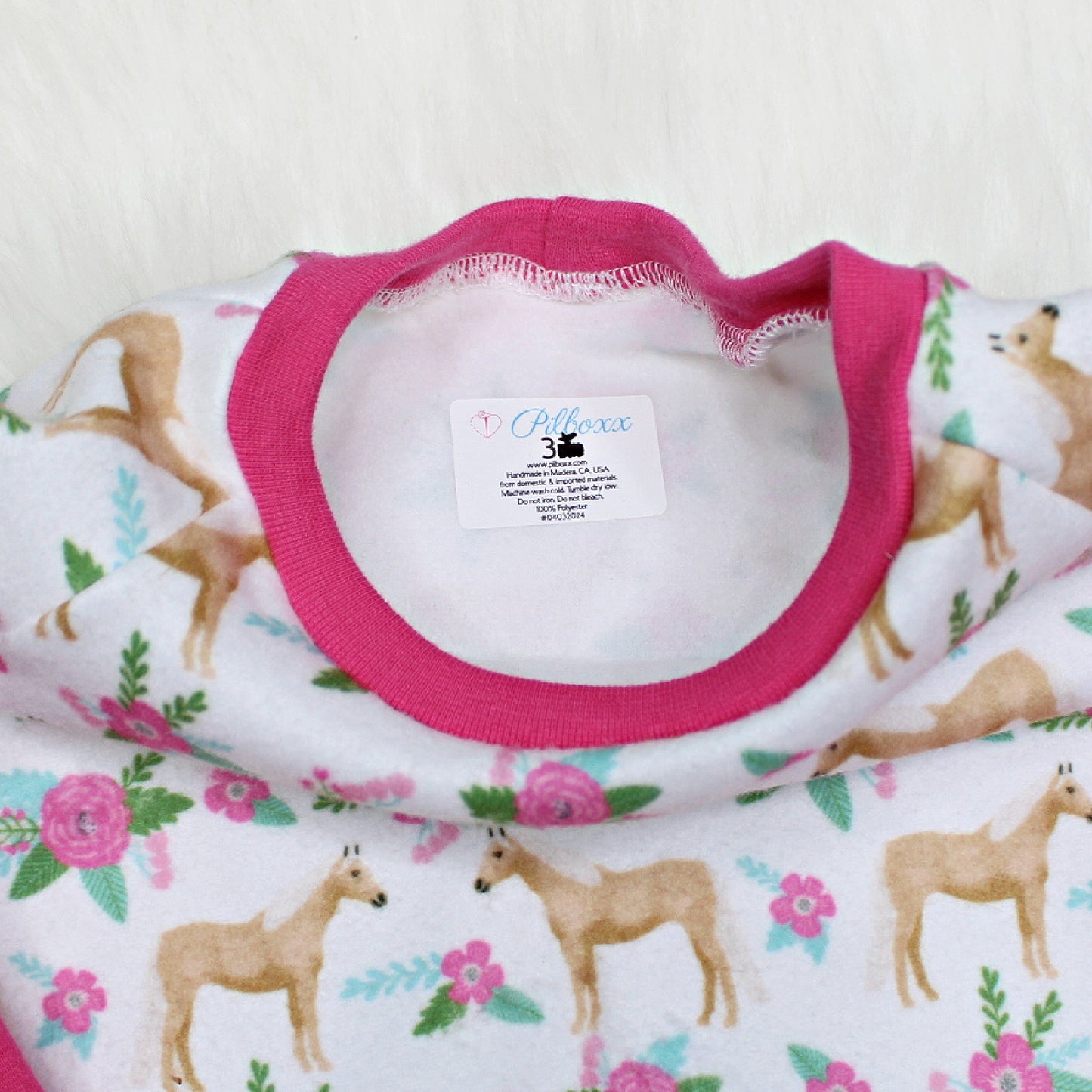 3t Horse Pullover