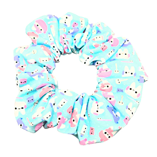 Pastel Winter Teeth Dentral Scrunchie