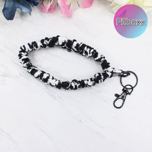 Scrunchie Wristlet, Black & White Cheetah
