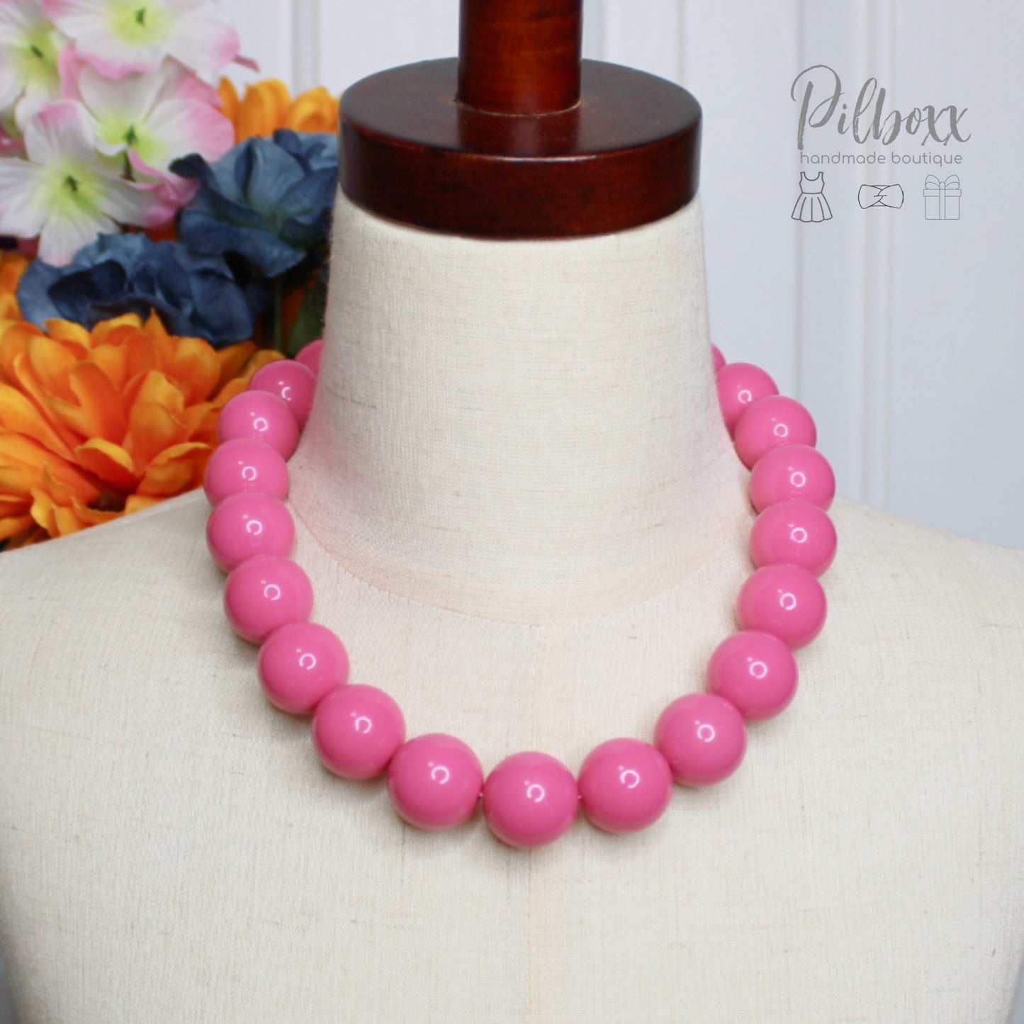 Chunky Bead Magnetic Necklace, 18"