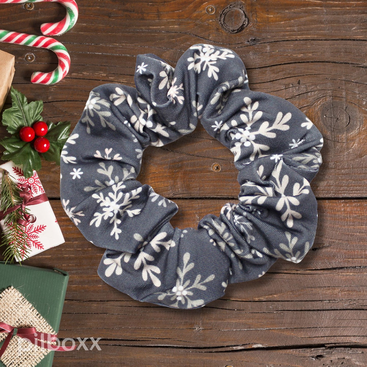 Cutesy Christmas Scrunchies