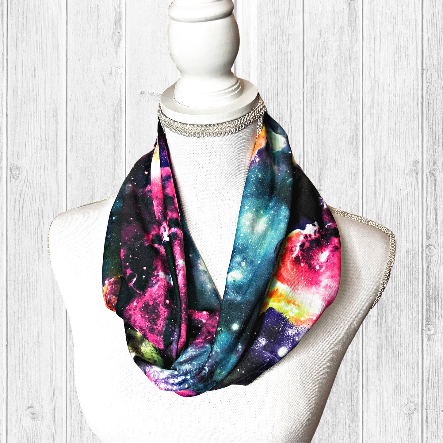 Galaxy Planets Infinity Scarf for Women, Space Circle Scarf